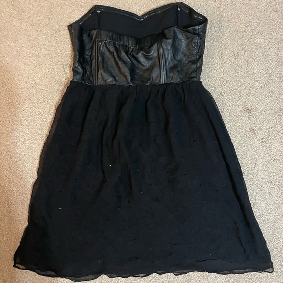 Boundary & Co Black faux leather top and chiffon bottom dress size Medium - Picture 7 of 12